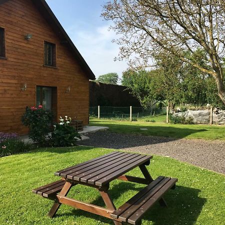 Le Chalet Normand Guilmécourt Eksteriør bilde